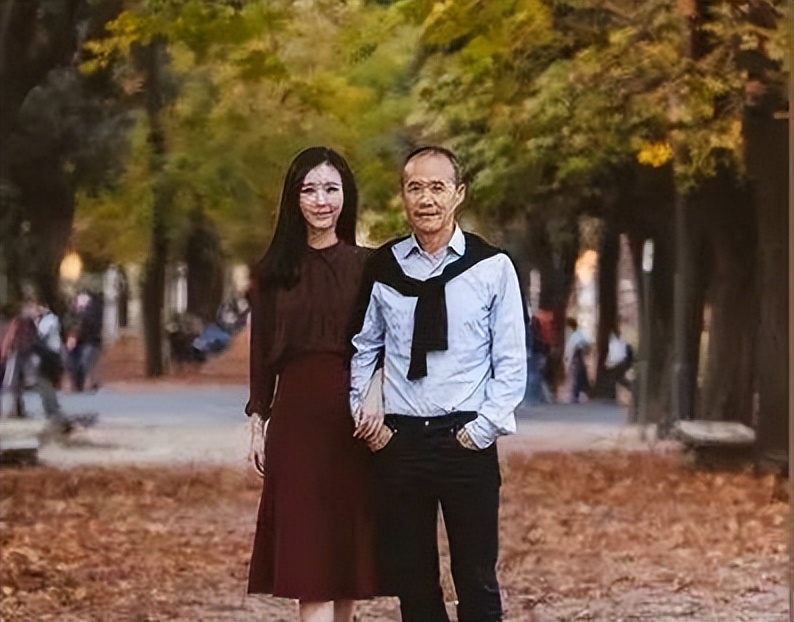 田朴珺与王石婚姻,田朴珺与王石现状