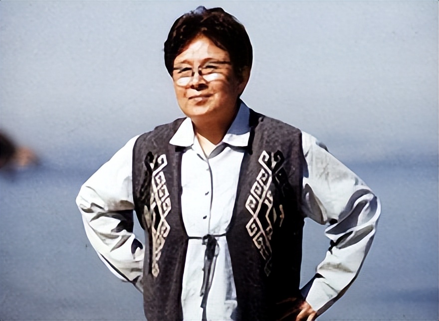 谷建芬的坎坷人生：晚年丈夫爱女相继离世，87岁的她如今怎样了？