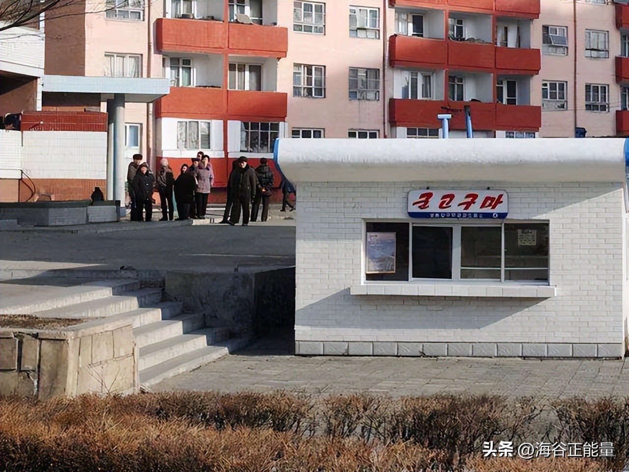 为什么朝鲜生活费那么高,朝鲜人一个月收入多少朝鲜币