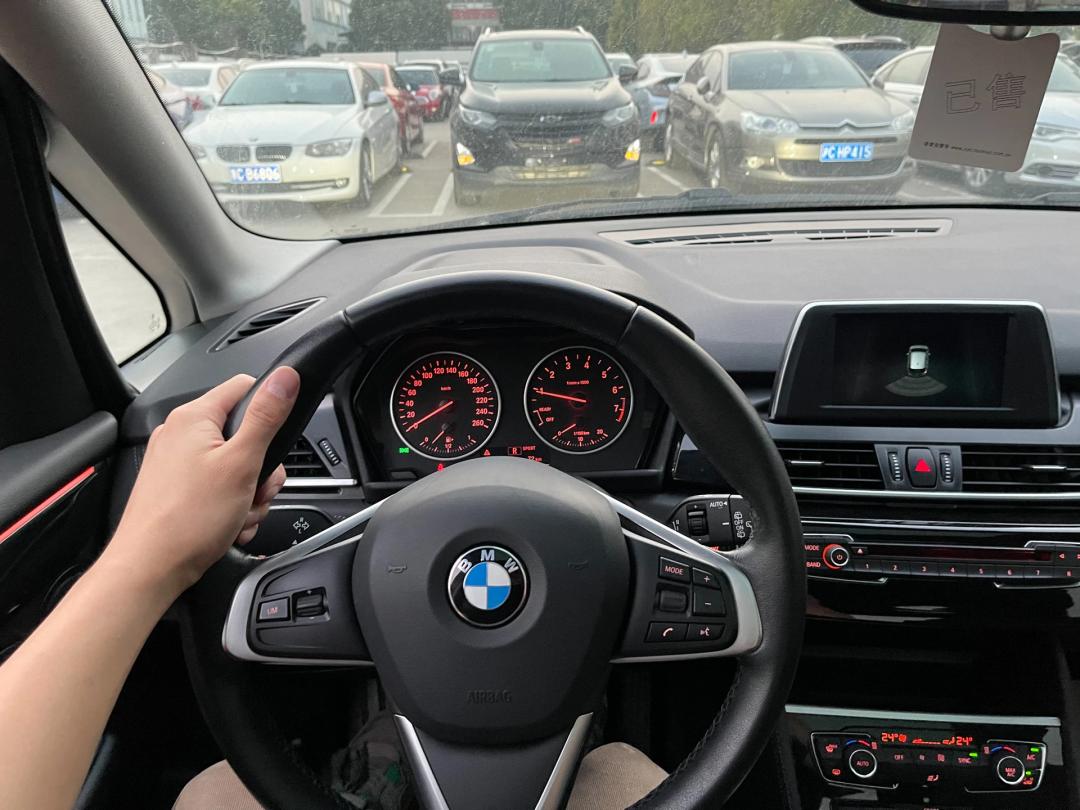 2022宝马2系mpv,mpv家用车型推荐宝马