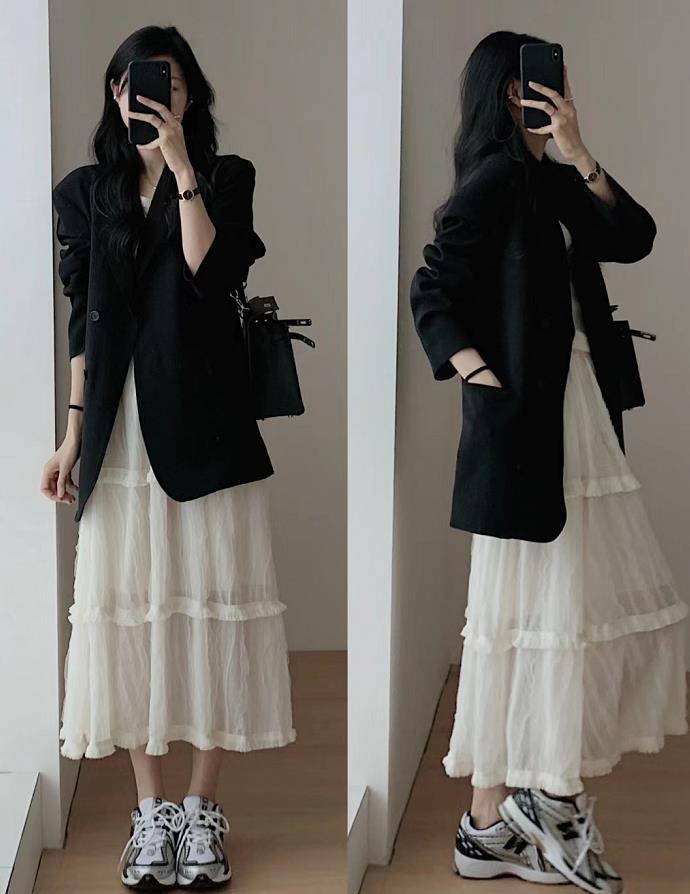 春天白色西装外套配什么裤子好看,春季西装和夏季西装搭配