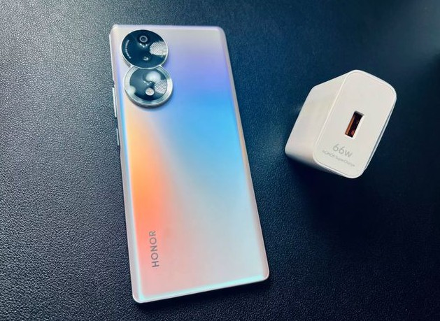 oppo高配低价,oppo的哪一款手机属于高配低价的