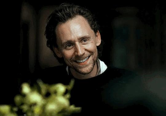 鎶栨．鍩冨鍏嬫柉,鎶栨．涓绘紨鏂板墽鍩冨鍏嬫柉涔嬭泧