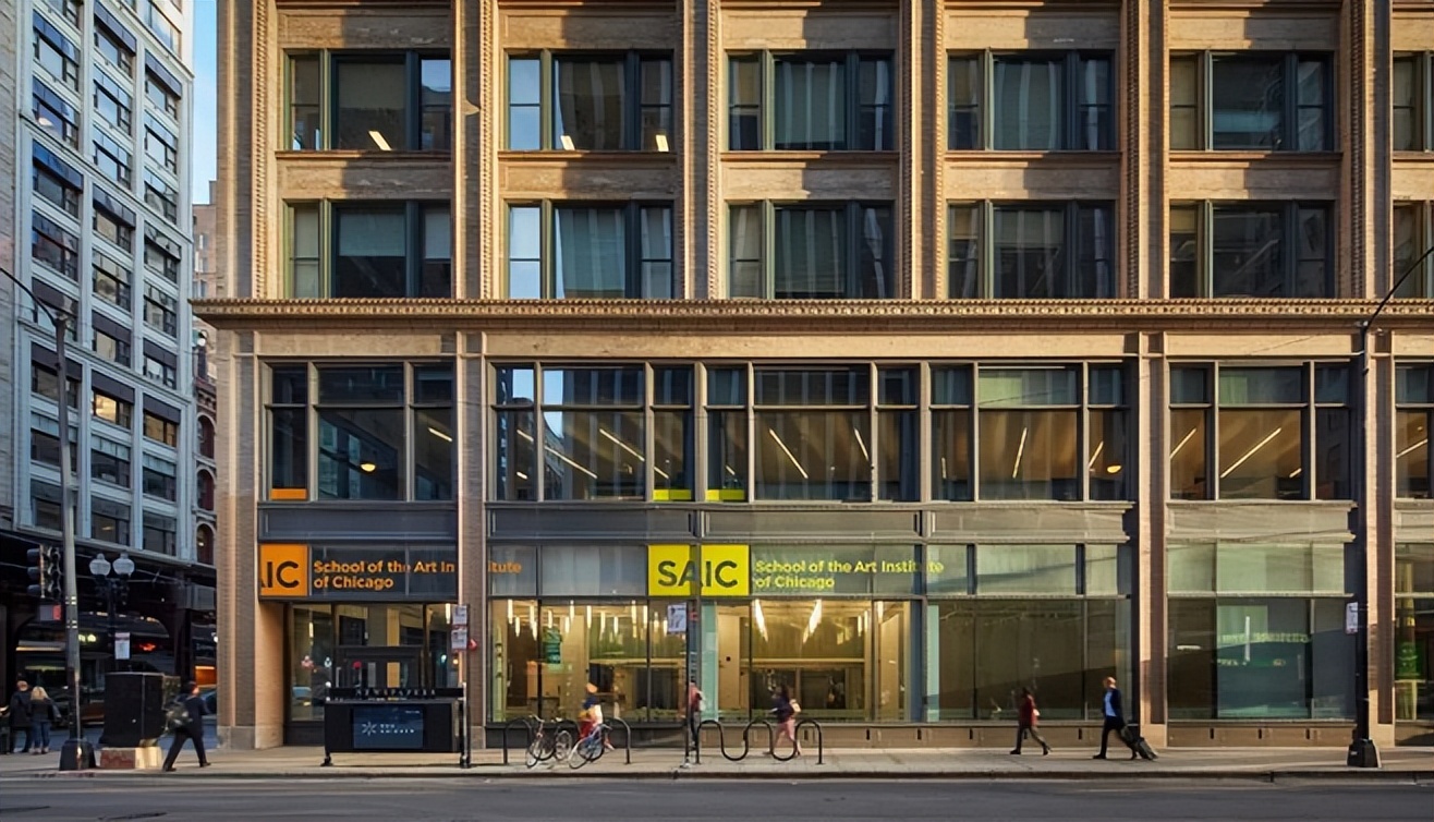 艺术院校太水？花200w去读到底是否值得？