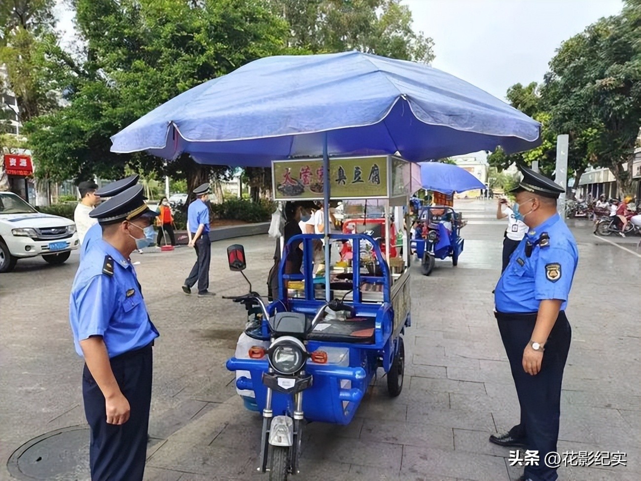 不真实的95后摆摊,95后小成本摆摊