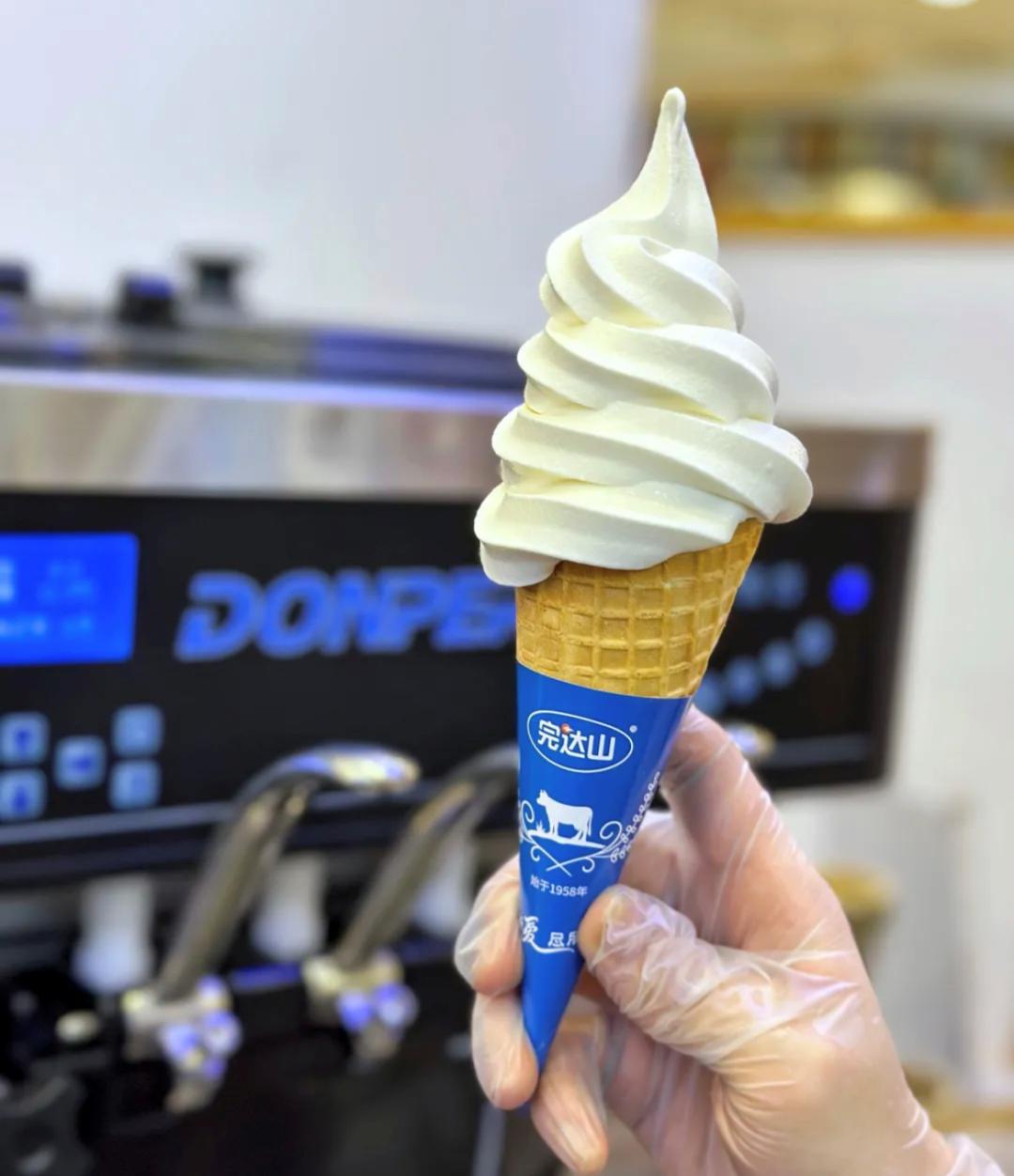 “奶粉界大佬”也开奶茶店了！还放话2年开5000家店！