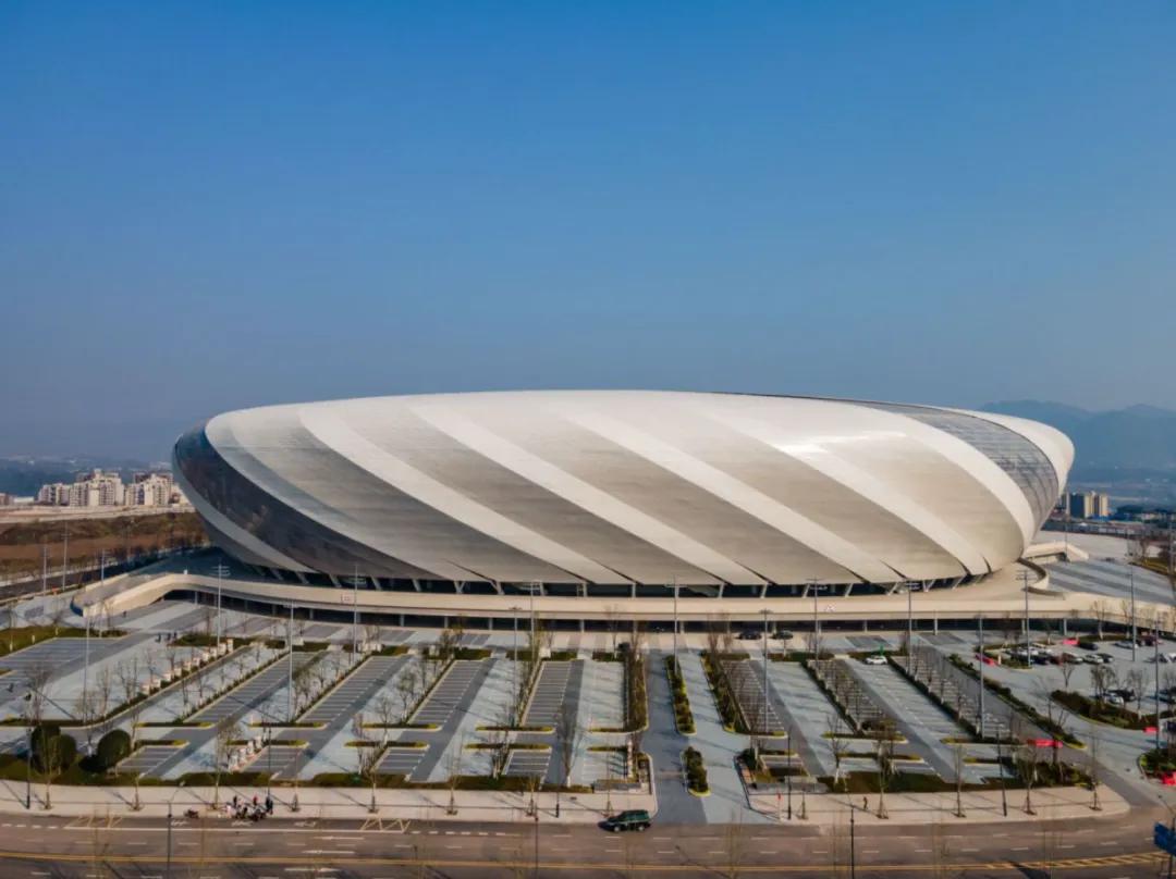 重庆最大足球场是哪一个,重庆最顶级足球场