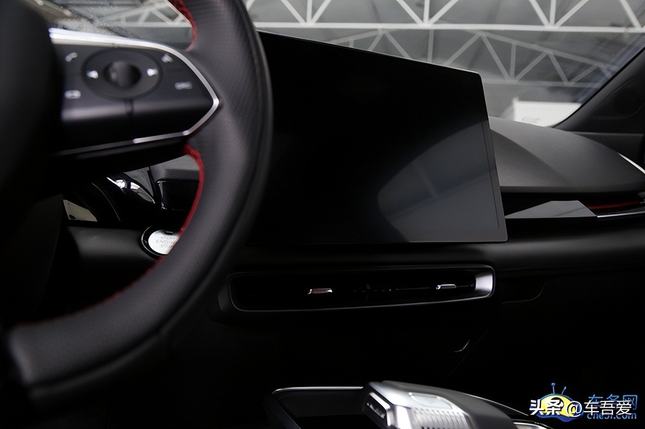 售9.99万起北京汽车魔方正式上市,北京汽车魔方价格