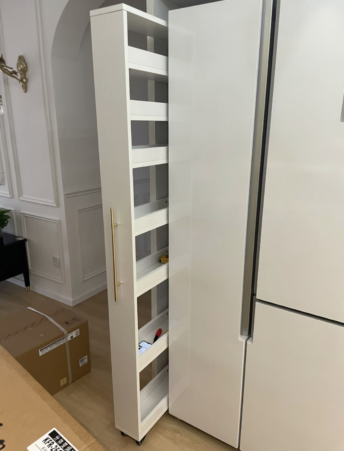 装修好了如何补救多余的孔,装修留下的缝隙有必要处理吗