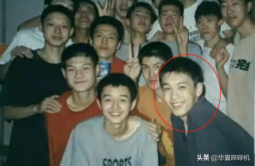 杨鸣什么失误被罚下场,杨鸣为什么不打球了