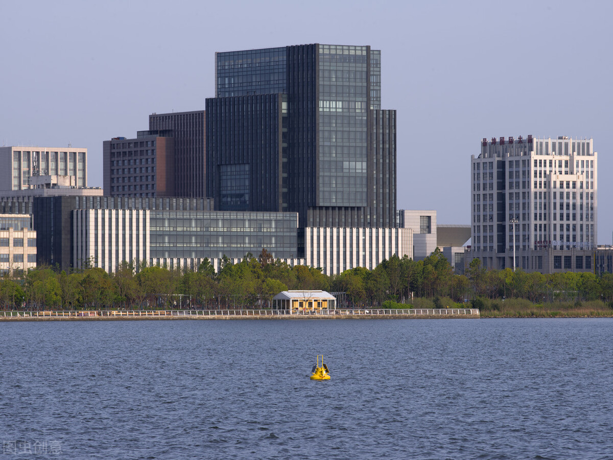 上海临港的房产值得投资吗,临港的房子好不好