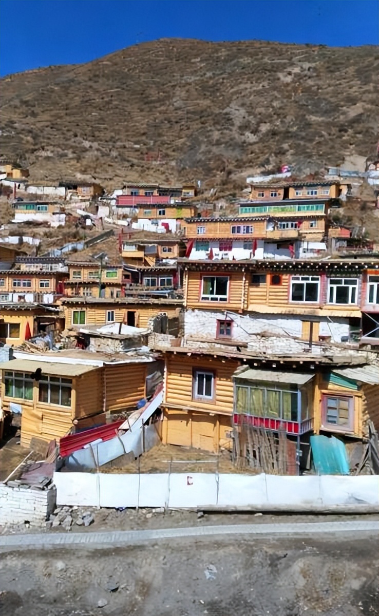 二万五千里云和雾(*藏西**行)第四辑