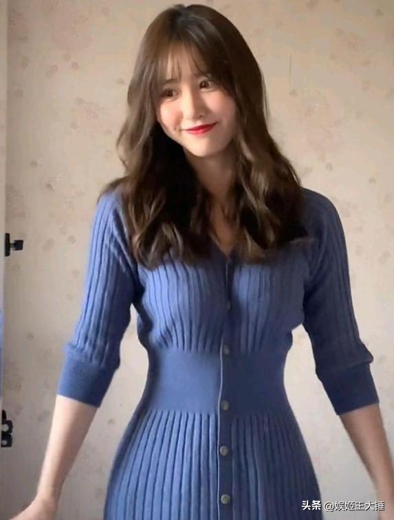 黄老师被挖过往遭质疑，桃子老师说不忘初心，如今却发生了大反转