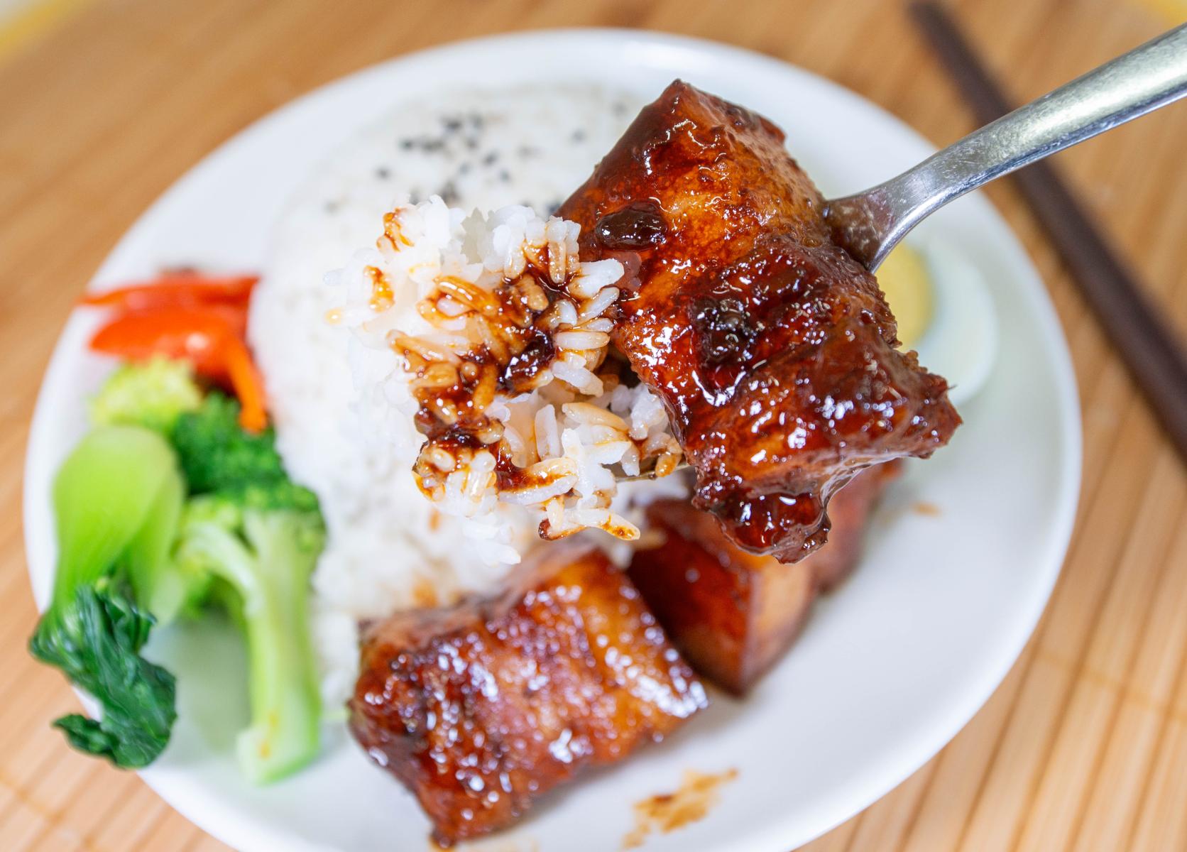 米饭煮的好和电饭煲有关系么,煮了5天的米饭还能吃吗