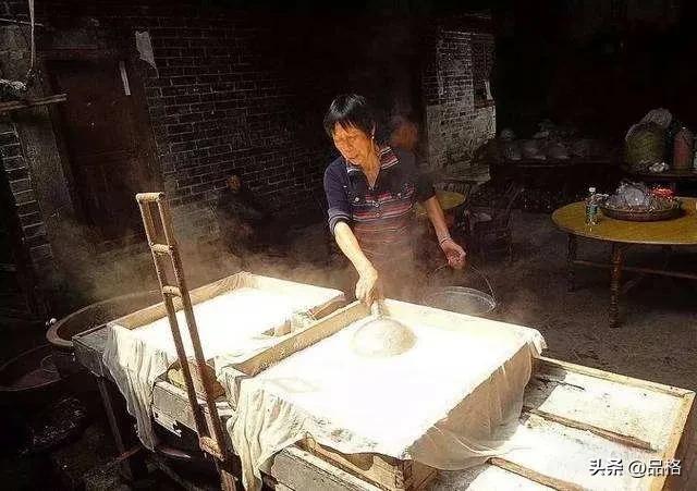 写给漂泊在外游子的话,有钱没钱回家过年语句