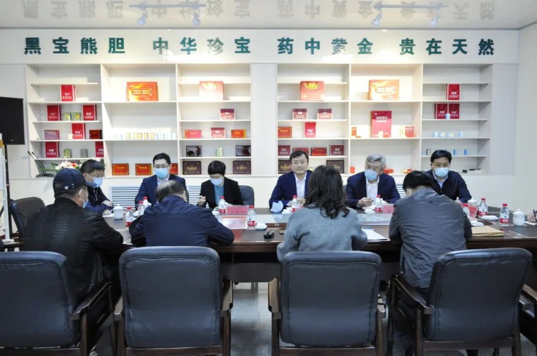 黑宝熊乐园需要自带泳圈吗,2020年黑宝熊乐园门票