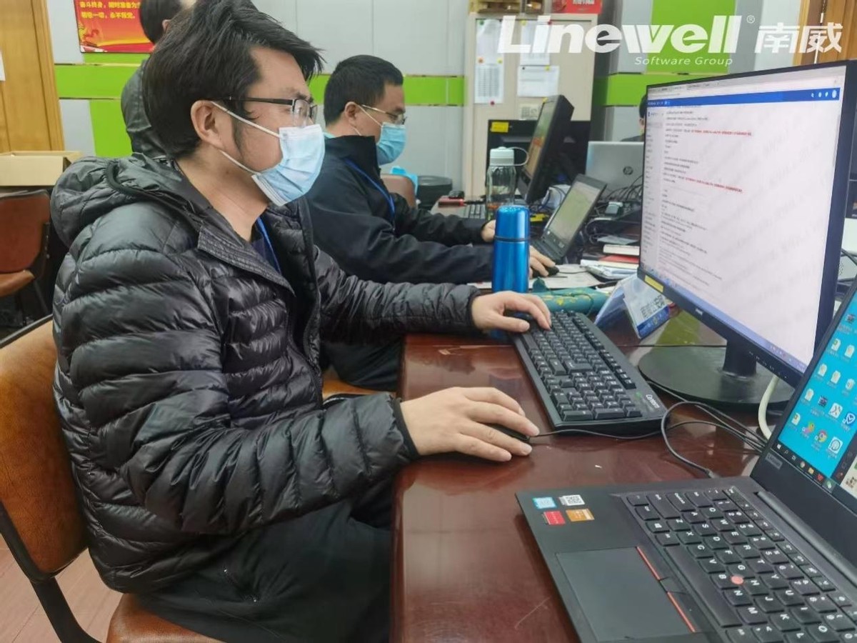 战在疫线共抗疫情展现志愿力量,聚焦疫情防控青岛战疫120小时