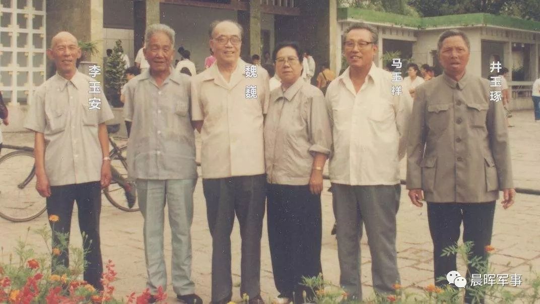 解放军第一个机械化师历任师长,解放军第一个机械化集团军