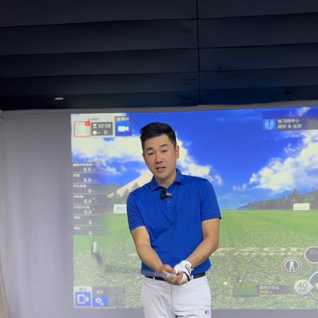 高尔夫怎样做到扁平挥杆,高尔夫非平面击球