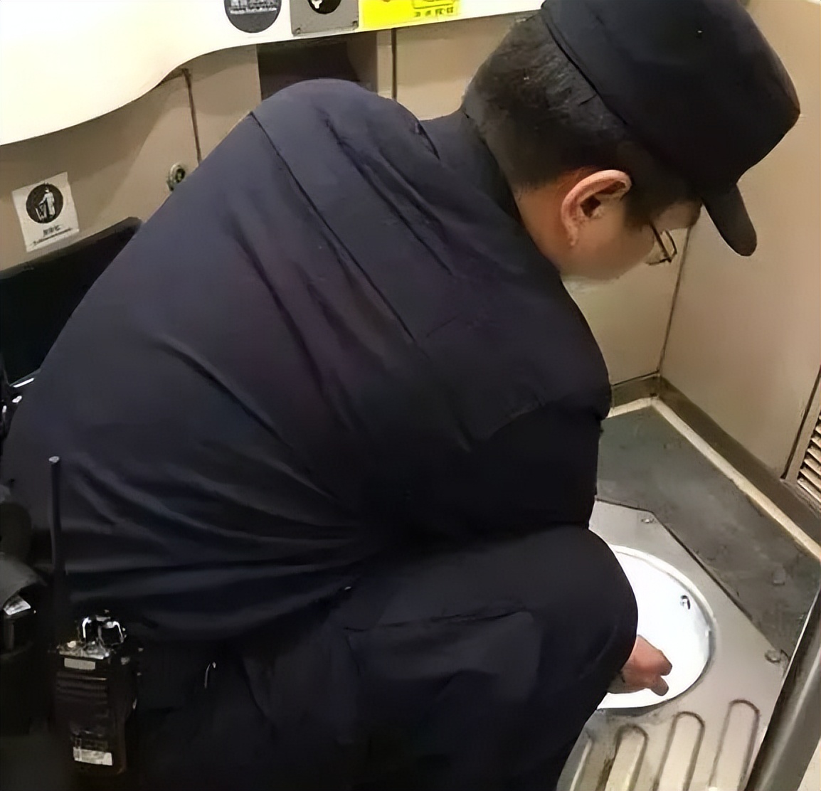 最担心的事发生了！都是戒指没选对，按照三种尺寸购买一定错不了