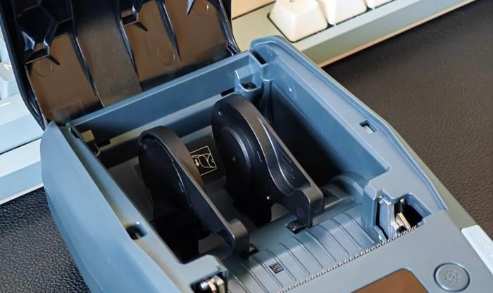 热转印智能标签机：轻松提升效率