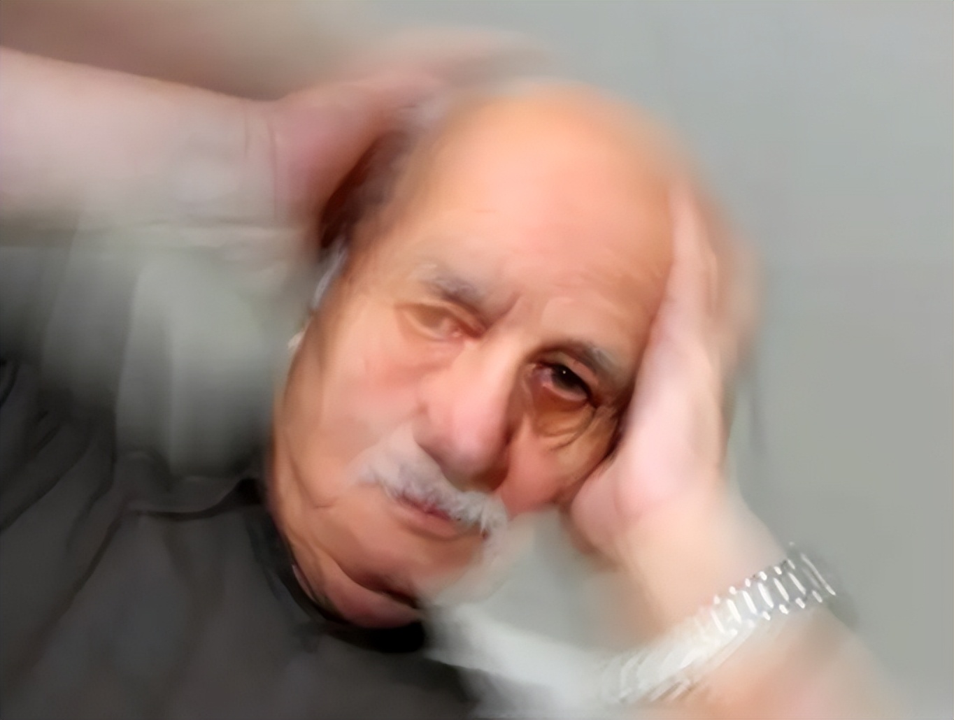 浅谈脑出血发病原因,脑出血好发于寒冷季节