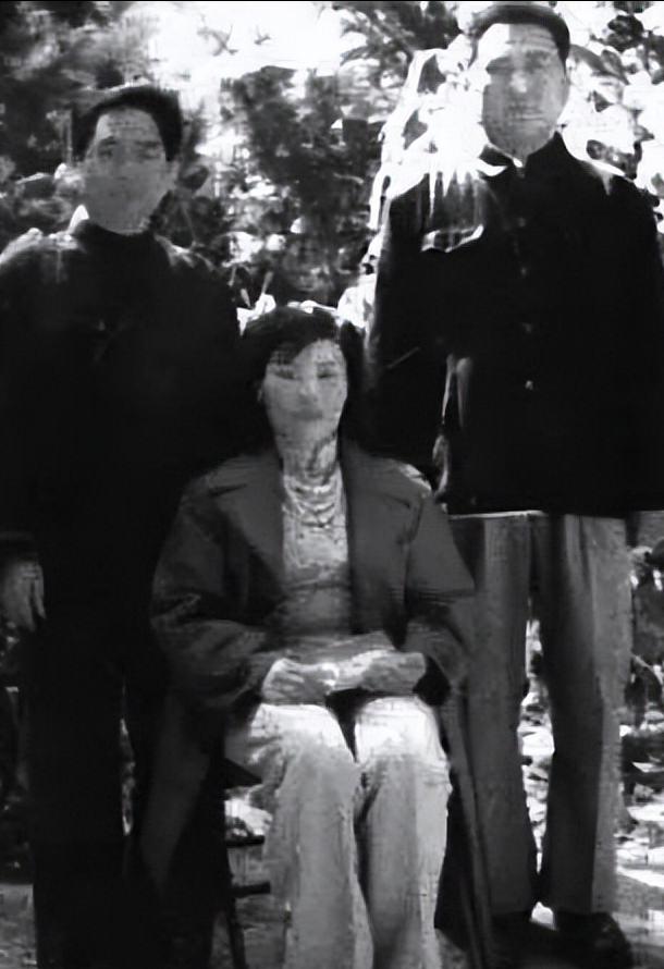 山东村妇登基称帝，建立“大圣王朝”，号称当代“武则天”