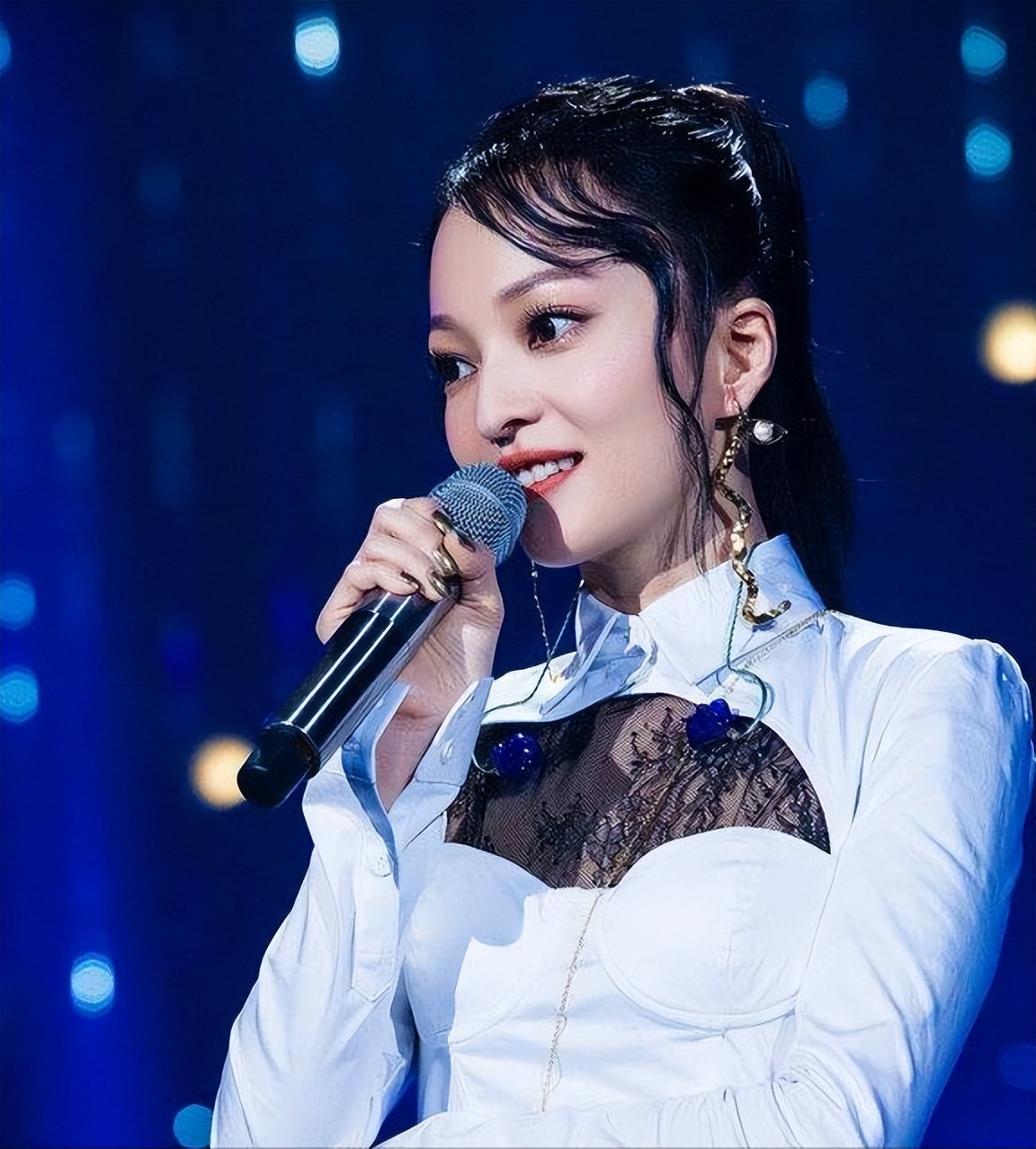 李冰冰姐妹花在娱乐圈打拼靠什么,十对明星姐妹