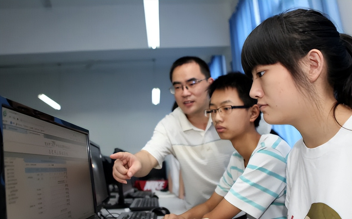 湖南十大野鸡大学排名,湖南四所臭名野鸡大学排名