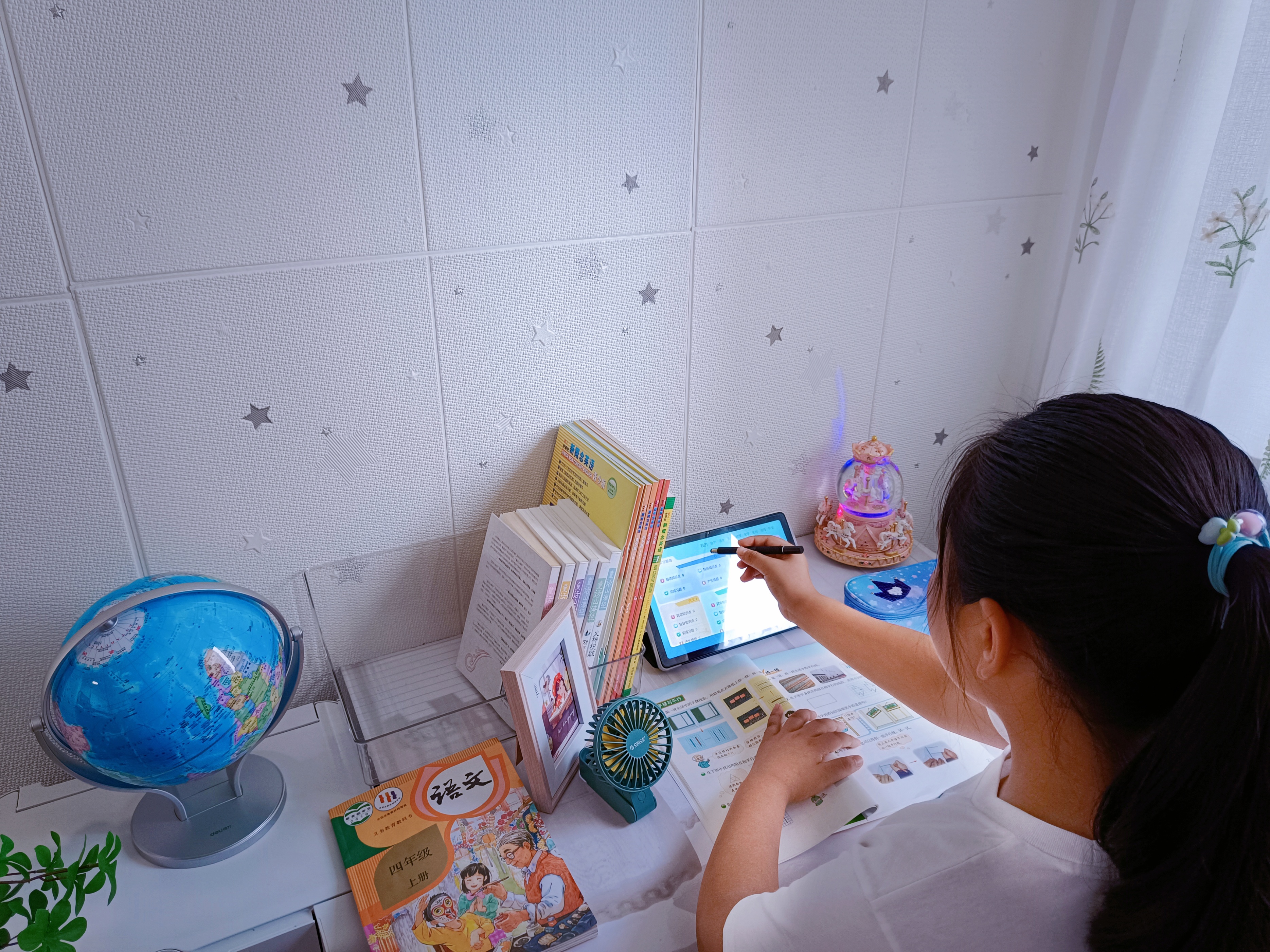 平板+学习机套装一台搞定，酷比魔方iPlay502023版是否值得买？