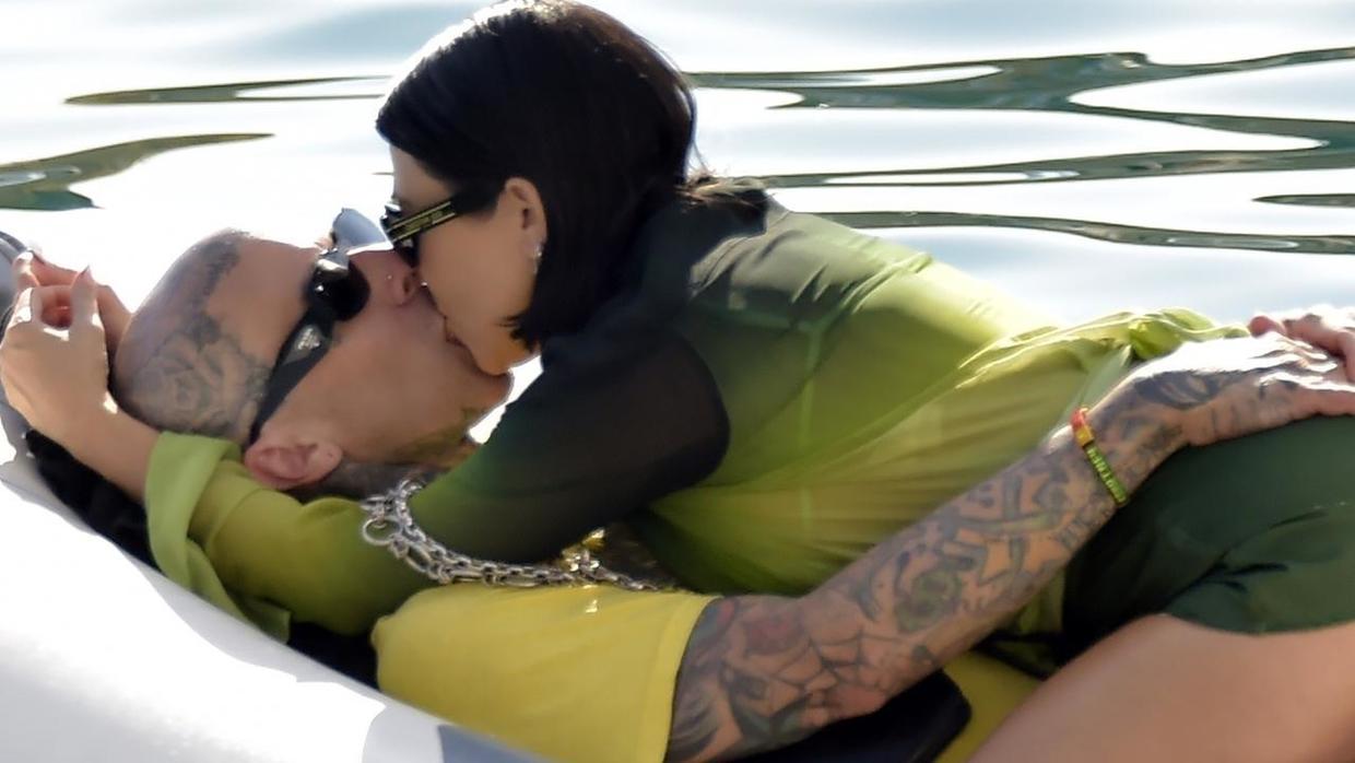 卡戴珊家族每个女儿的恋爱史,卡戴珊家族回忆大姐的婚姻