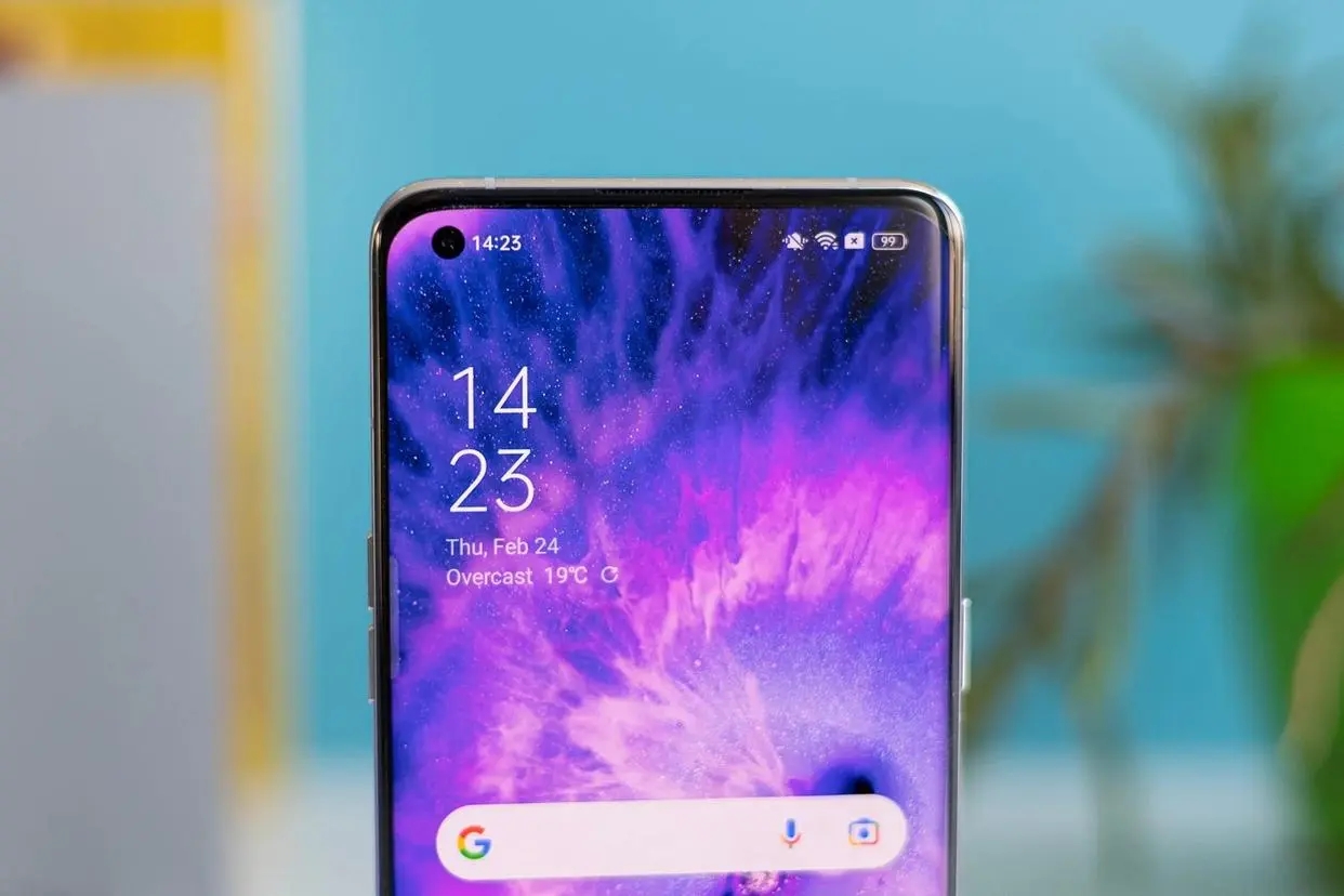 8gb+512gb版本2399元值得买吗,定制版8gb256gb版本售价2599元