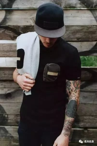 有什么遮纹身的办法吗,为了回家过年你都做过什么