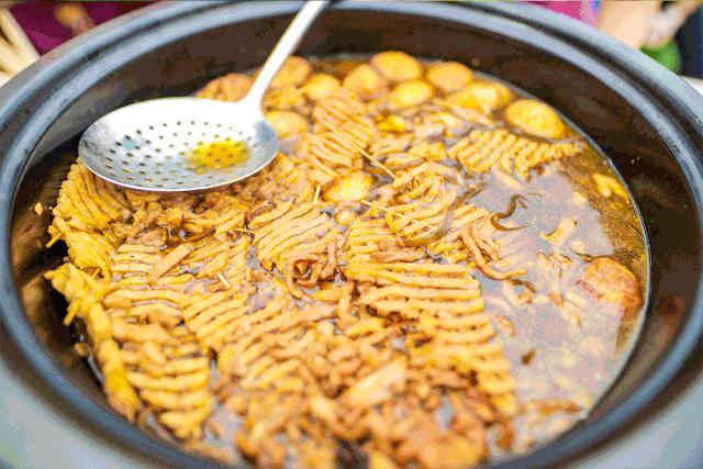 80000万盏霓虹彩灯！浪漫花海、童话世界、打铁花……一起来开启光与影的奇幻之旅吧！