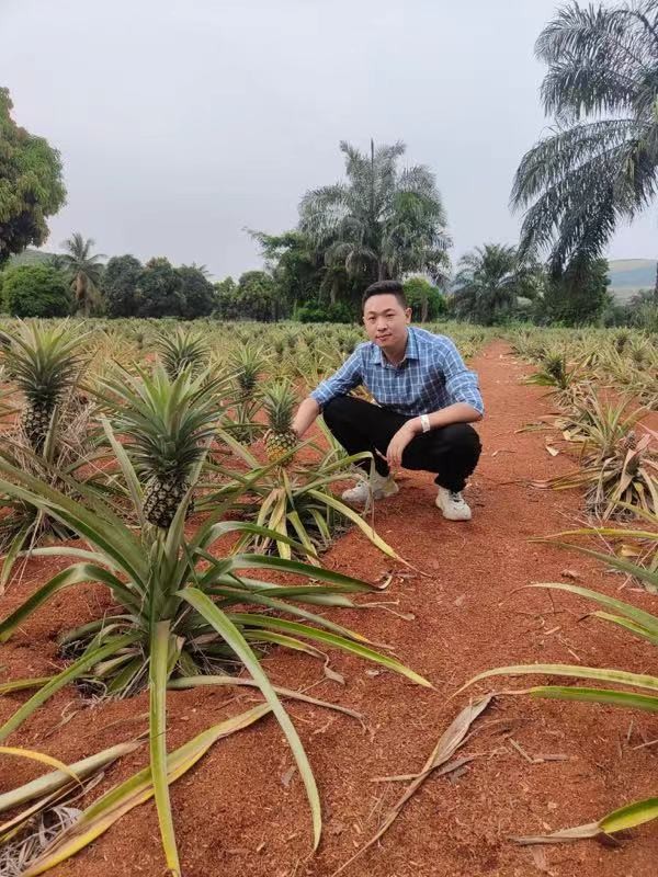 我，在非洲教汉语，这里一夫多妻制，有个学生竟是家里第37个孩子