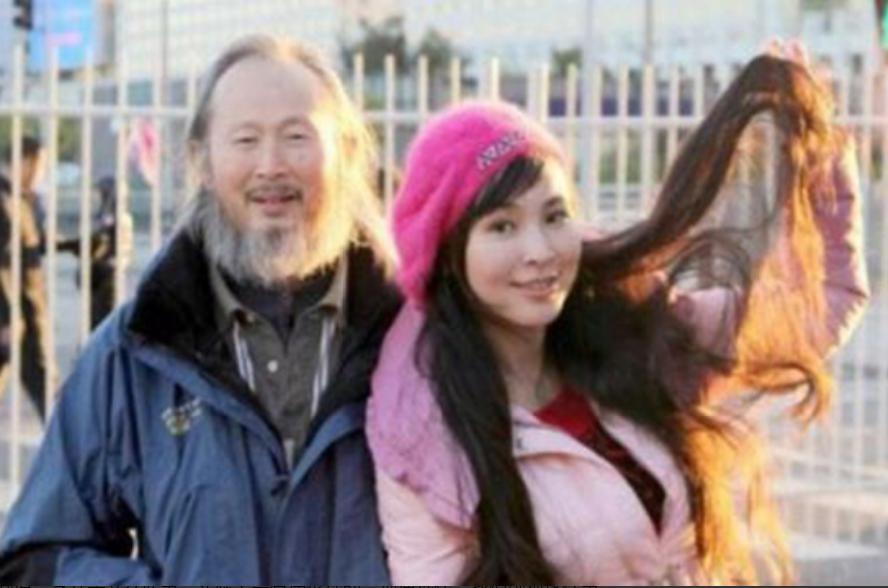 李壮平：女儿自愿当人体模特，6年画了百幅画，富商出资上亿买断