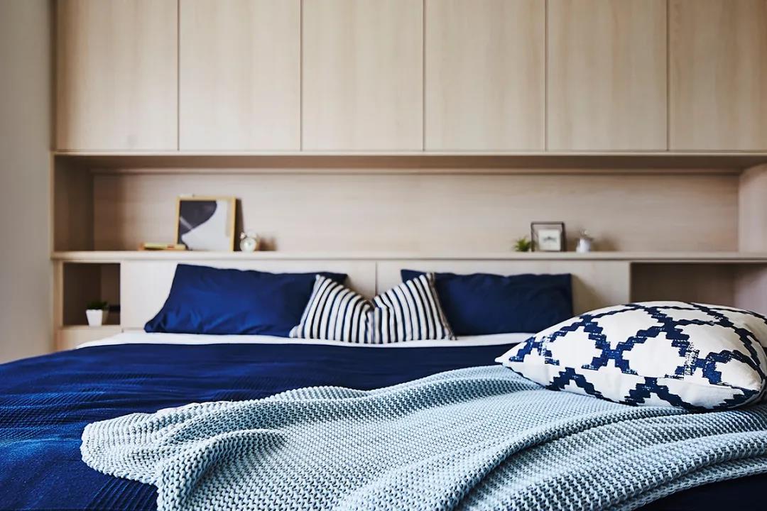 玻璃隔断在家居设计中的运用,半墙玻璃隔断好看又实用