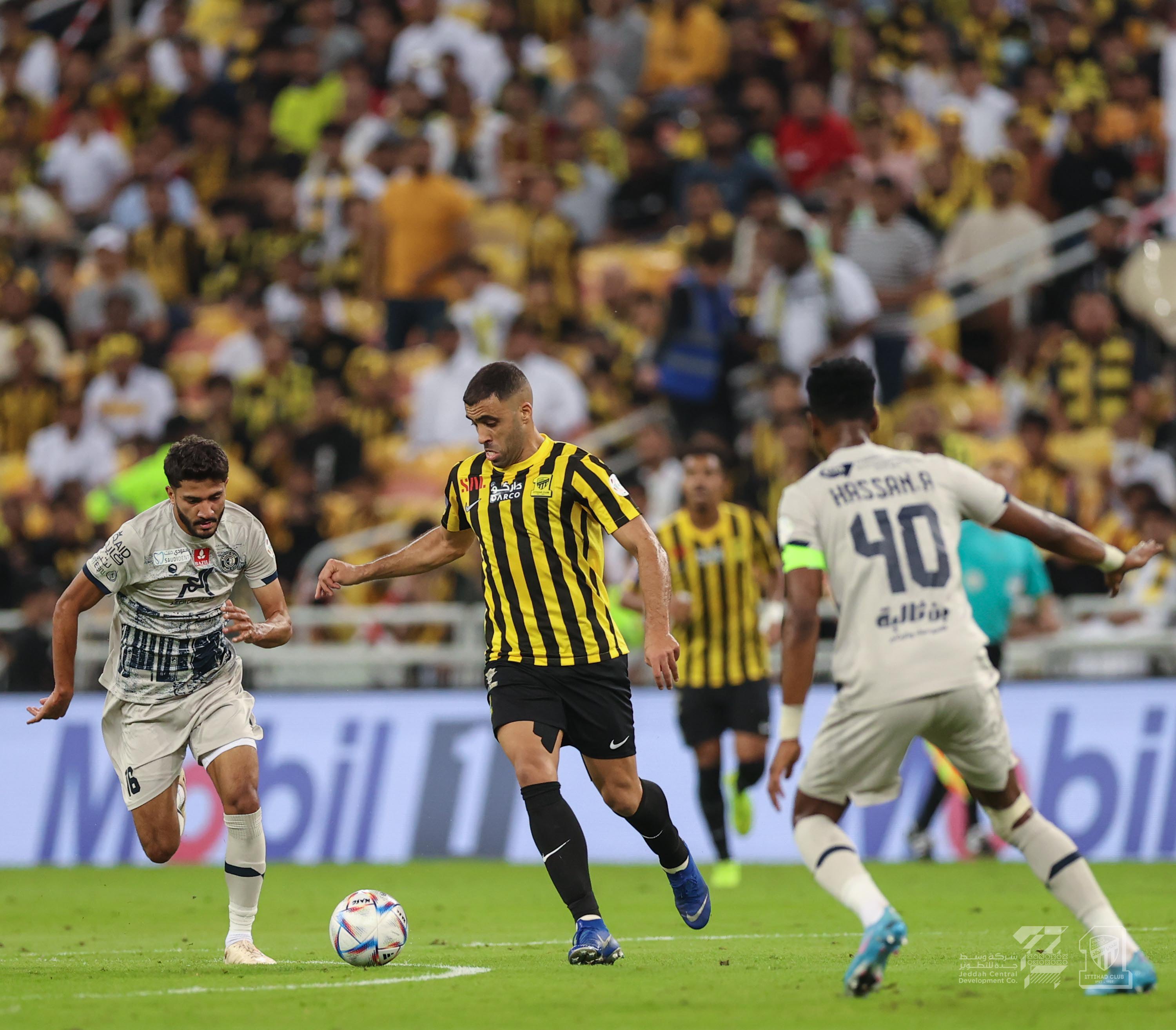 沙特联射手榜助攻榜,c罗破门领跑沙特联赛射手榜