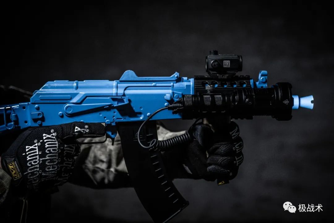 奈特科尔p35i手电筒夜间实测,奈特科尔p35i有升级版没