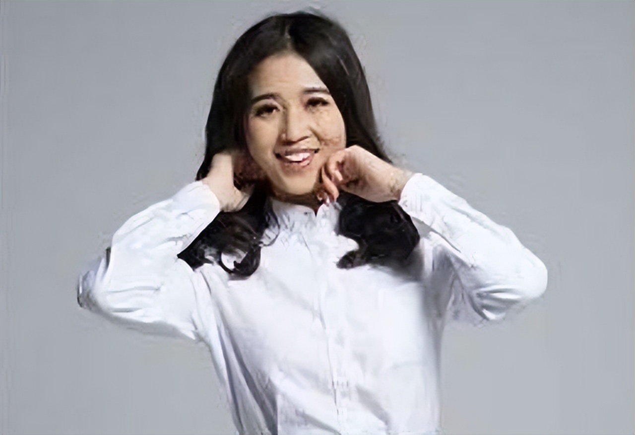 1990年重庆一光棍捡到女弃婴,54岁老汉25年前捡一女弃婴故事