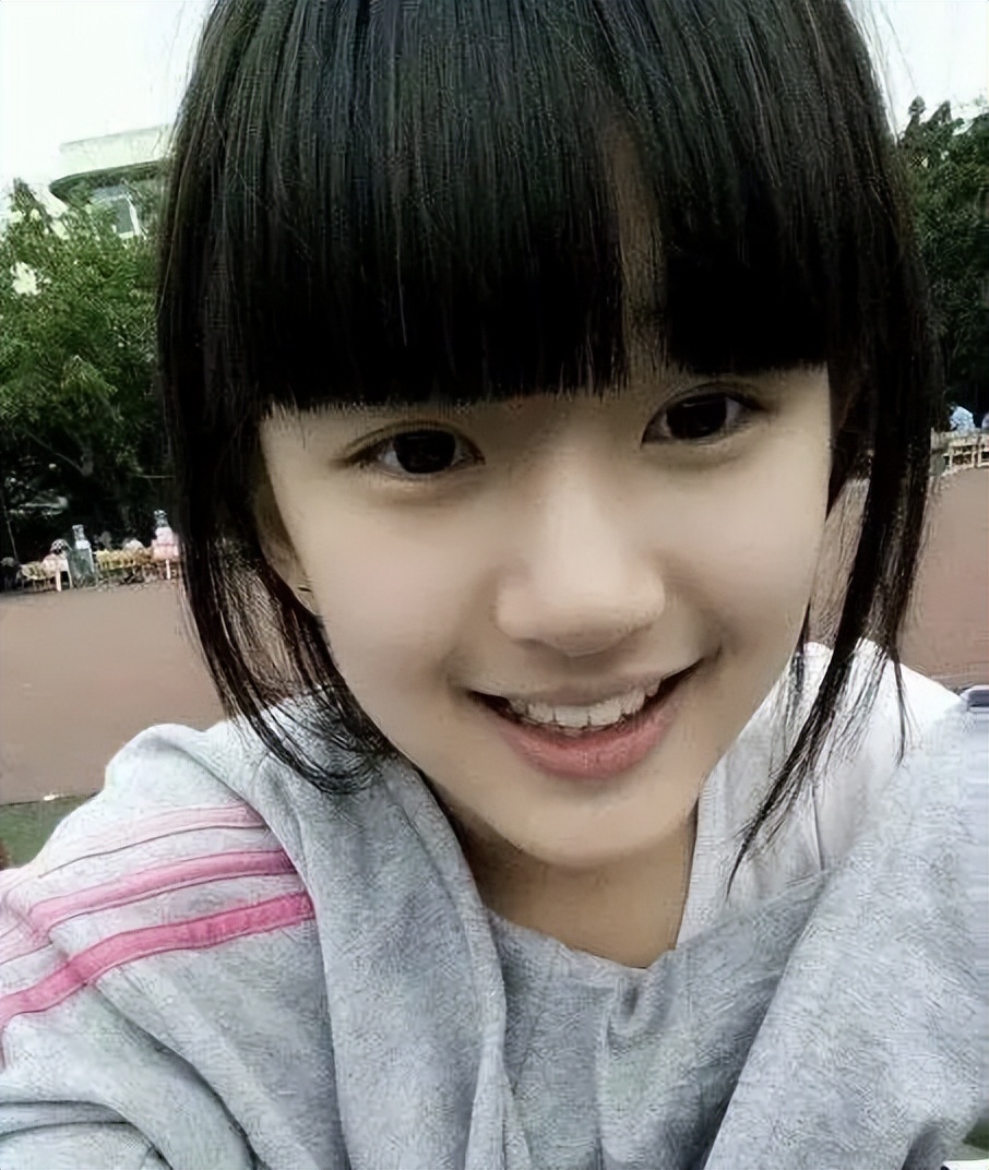 成功转型为明星的50位网红,凭自己努力走红的10位网红