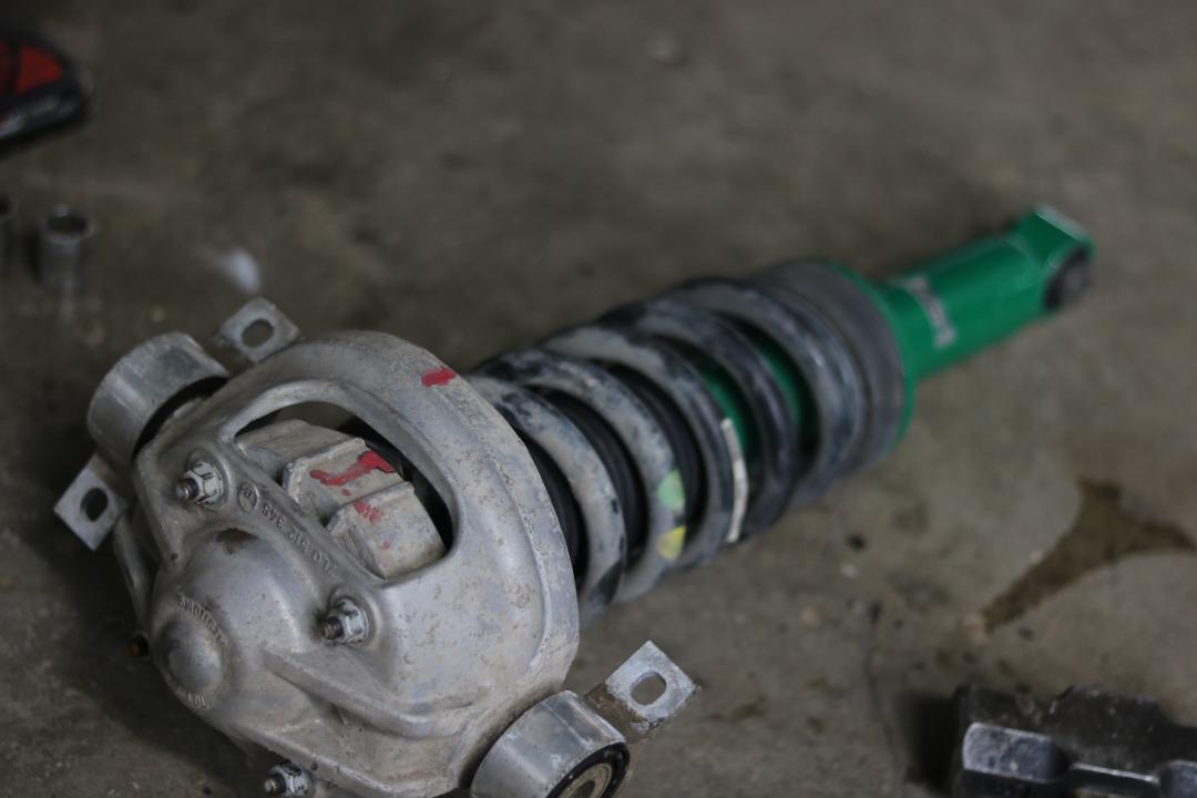 奥迪q7报废厂,老款奥迪q7出车祸