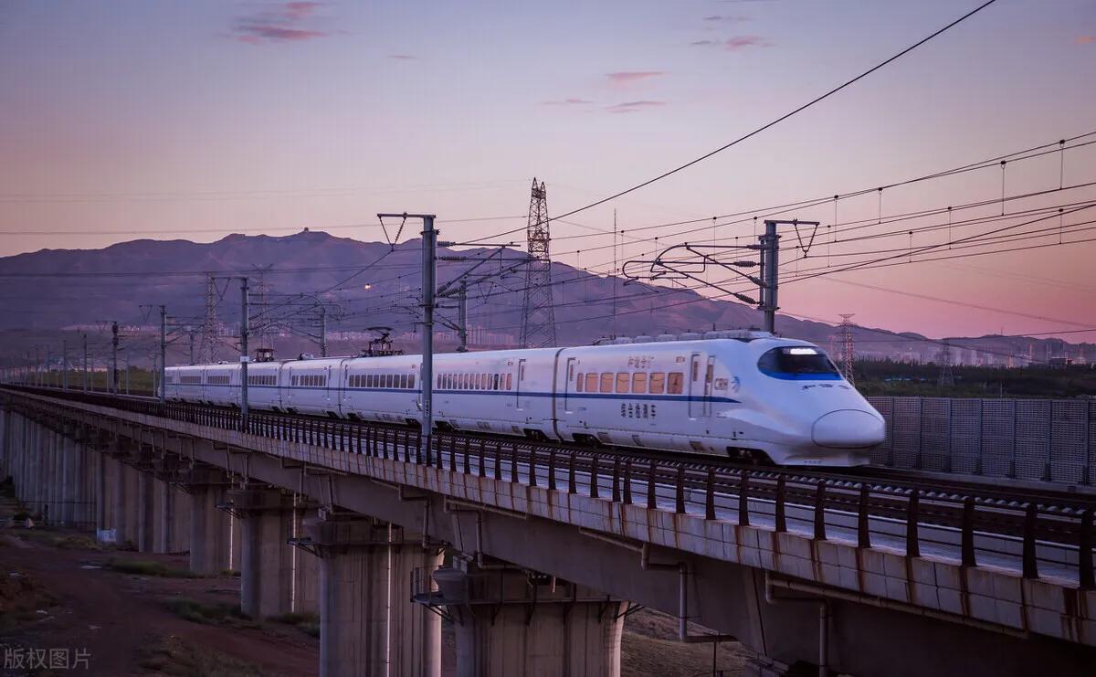 乌鲁木齐到库尔勒可以走216国道吗,乌鲁木齐到库尔勒不走高速的路线