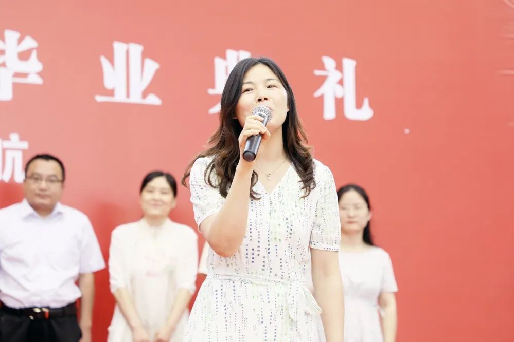 鎰熸仼鎴愰暱鏀鹃姊︽兂姣曚笟姹囨紨,鎰熸仼鎴愰暱姣曚笟鍏哥ぜ鑺傜洰