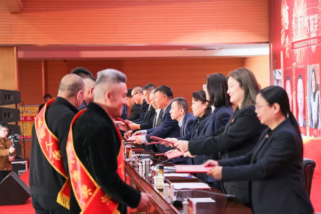 太原市迎泽区：服装城三十年“群英会”