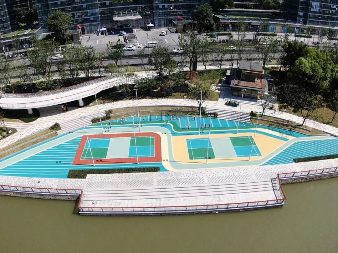 杭州夜间户外打卡地,杭州城西野球场