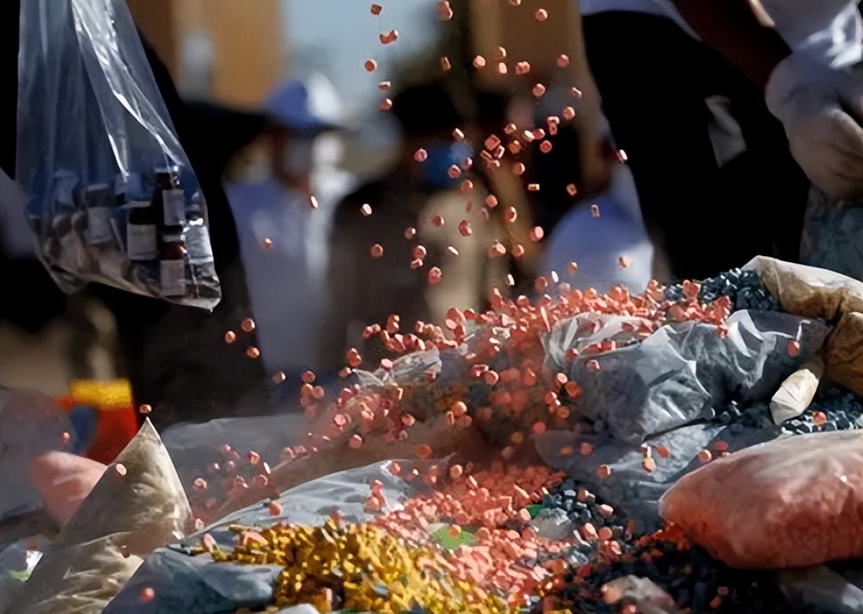 柬埔寨西港有多罪恶？血奴、网诈、网赌层出不穷，*交性**易屡禁不止