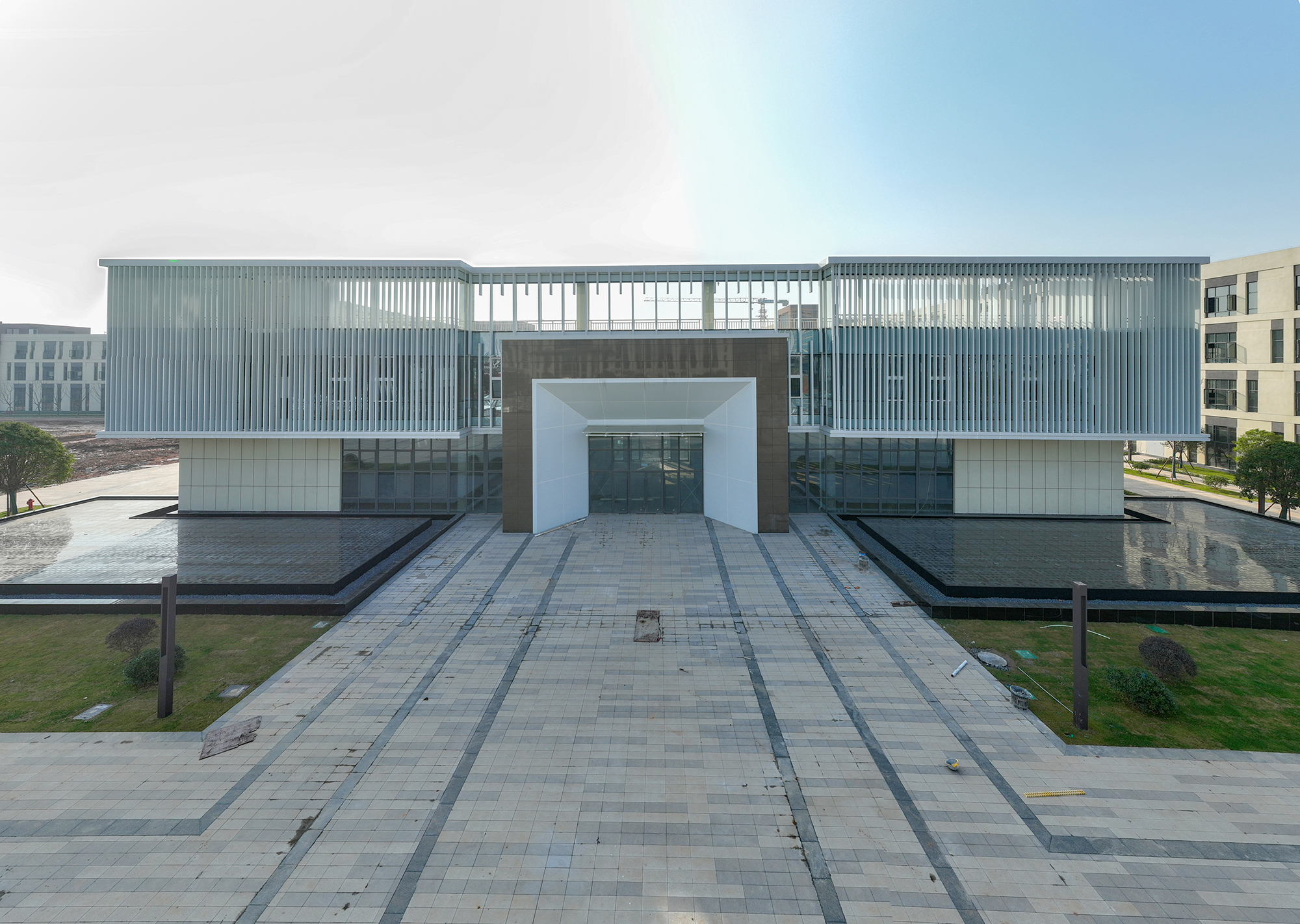 集聚科技人才激发创新活力,集聚智慧激发创新活力