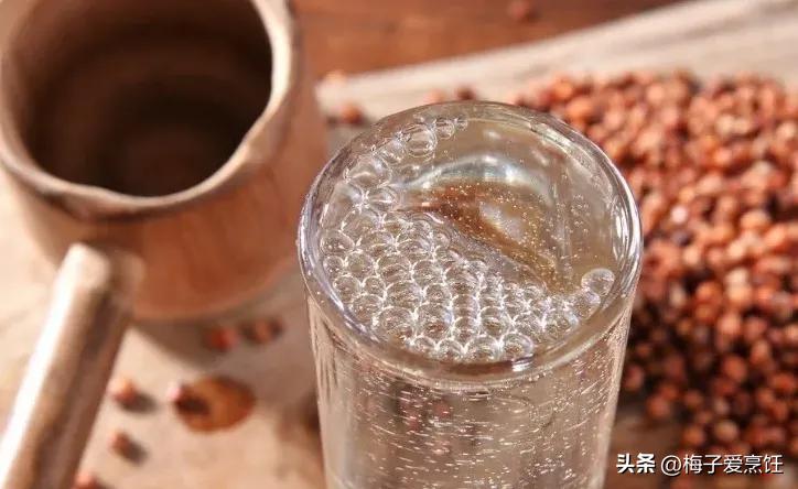 中国十大光瓶酒纯粮酿造,国内公认的4款光瓶酒