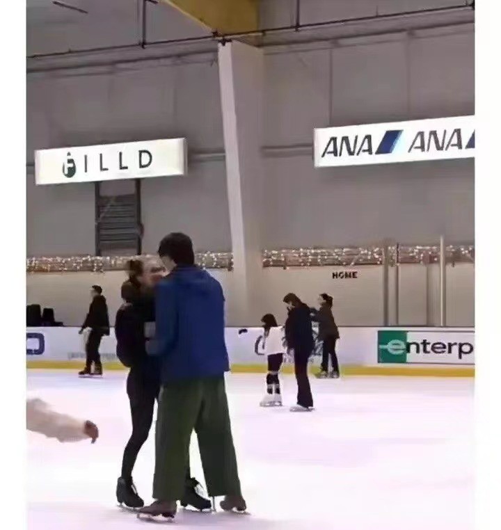 谷爱凌晒身材,谷爱凌大秀身材